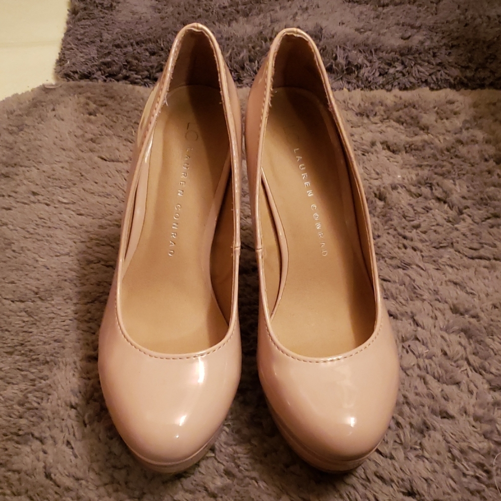 LC Lauren Conrad heels